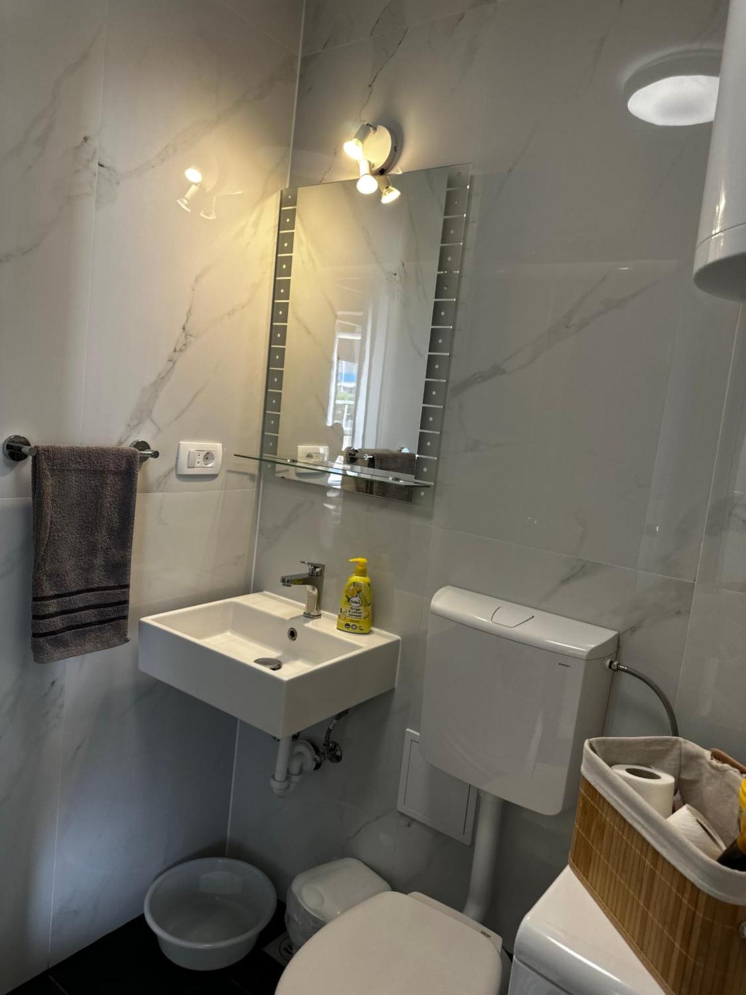 Apartman Fox Split Luaran gambar